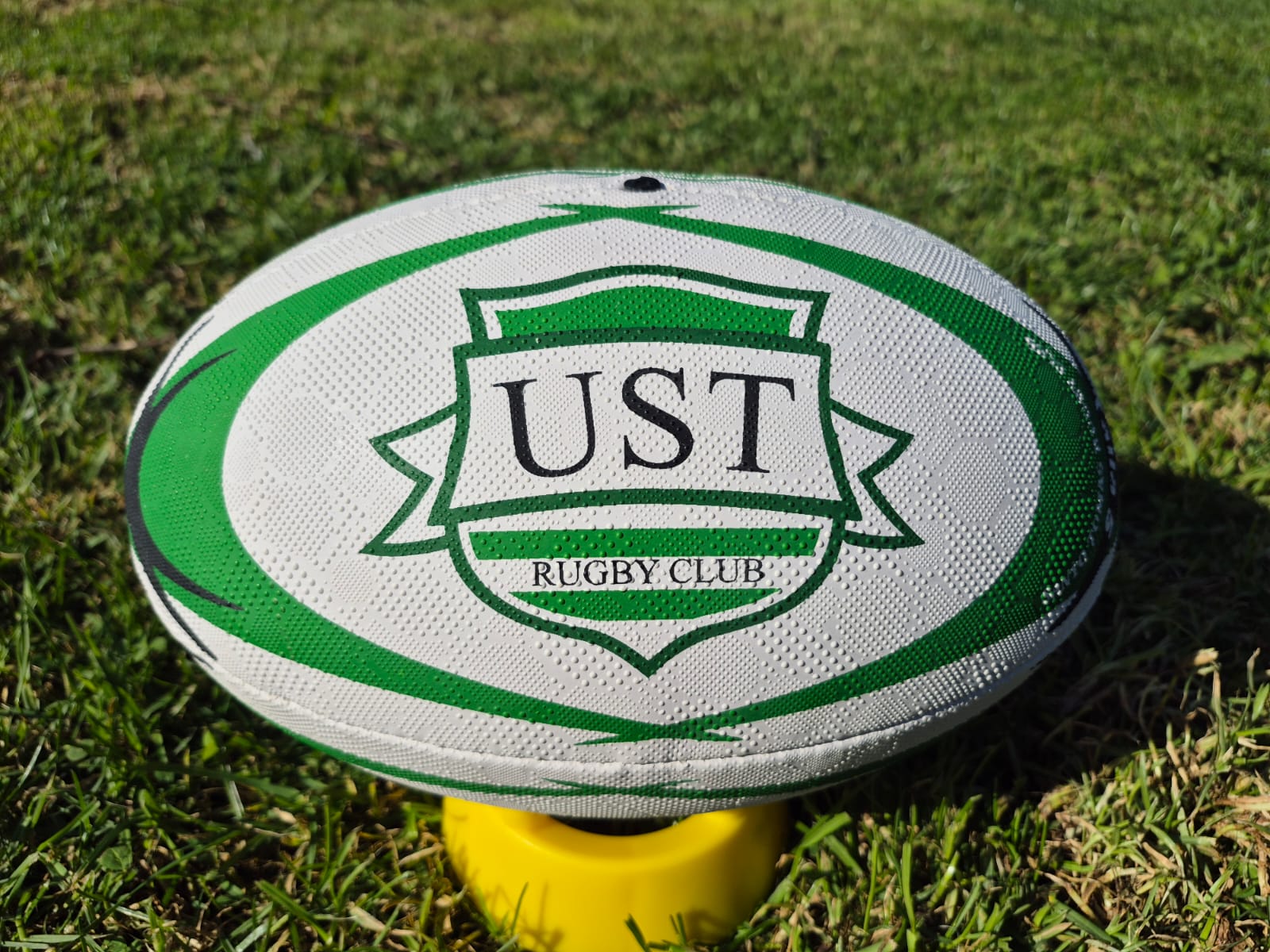 Balón rugby talla 5, Santo Tomas.