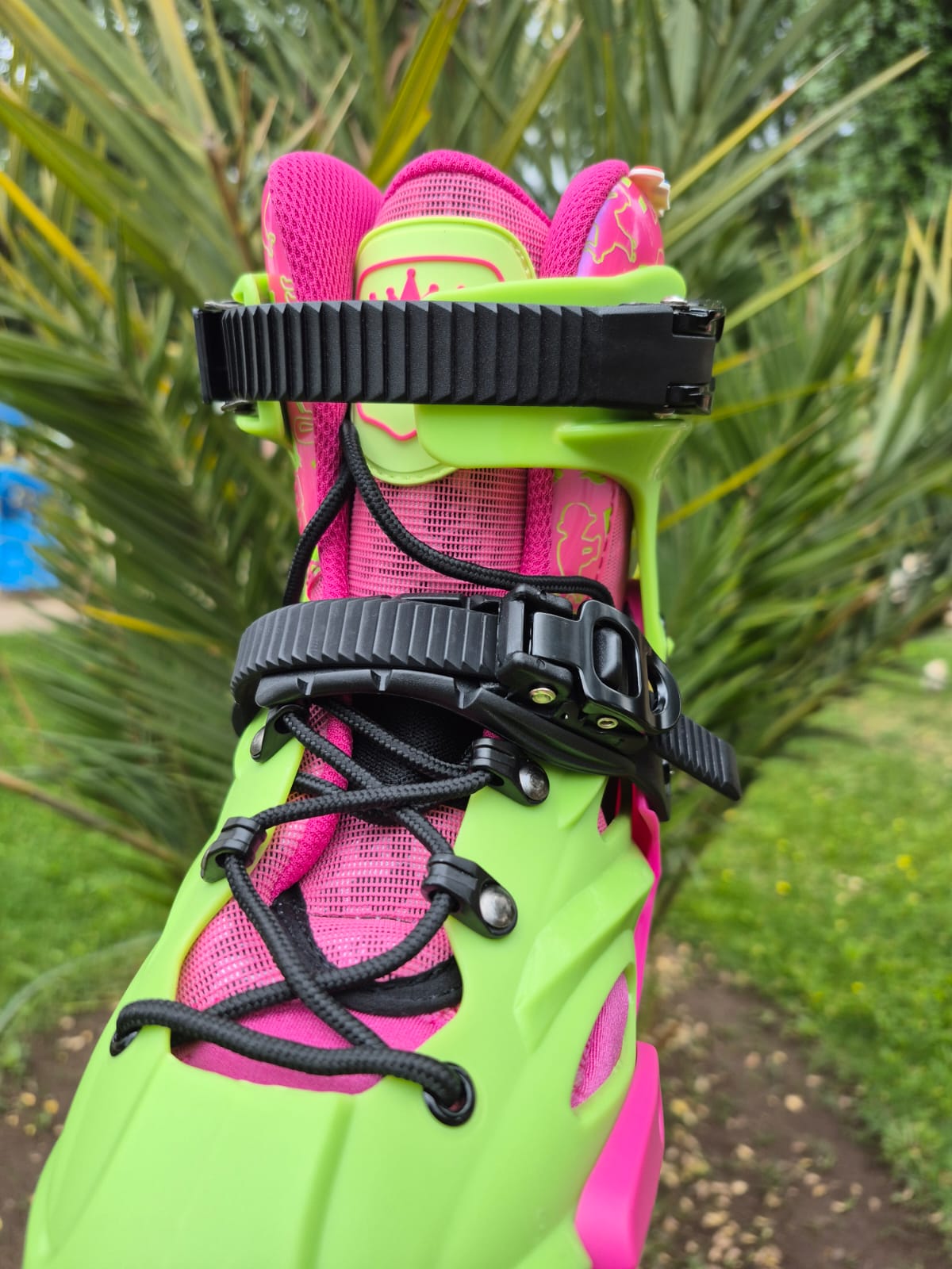 Patin MX Pink Green 3 ruedas de 80 mm. talla 33 al 36 - Imagen 3