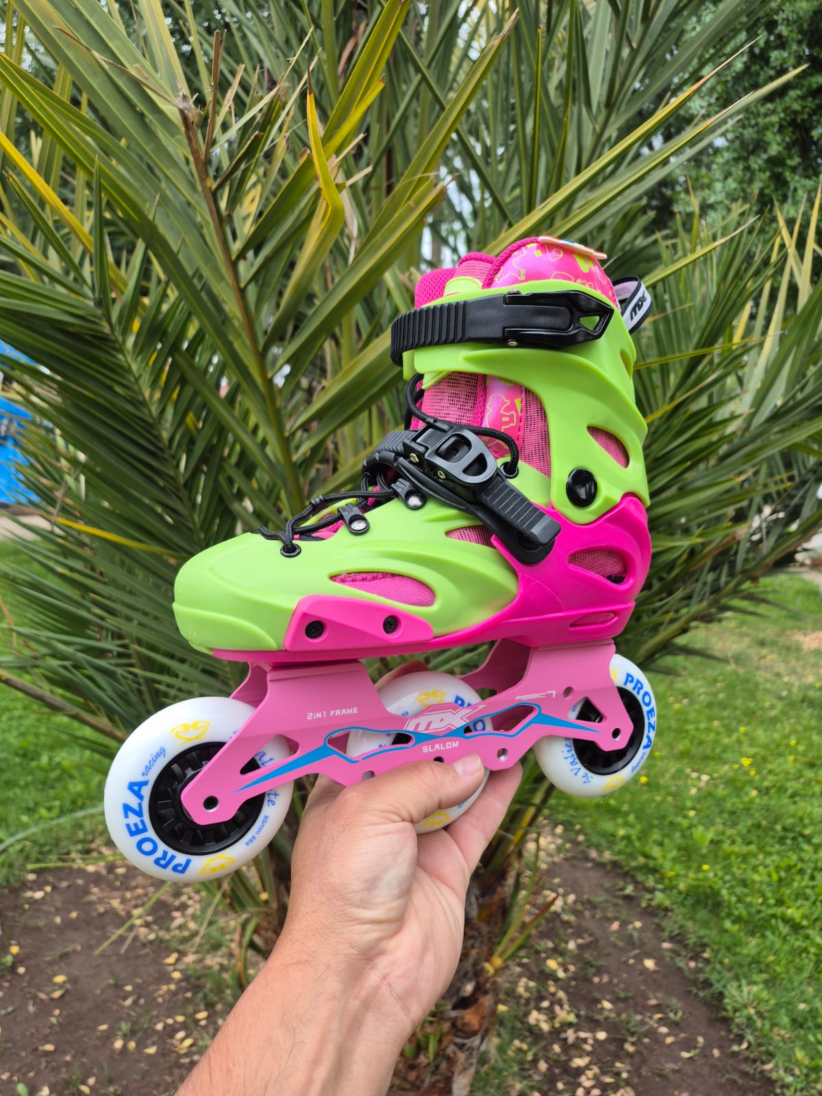 Patin MX Pink Green 3 ruedas de 80 mm. talla 33 al 36 - Imagen 5
